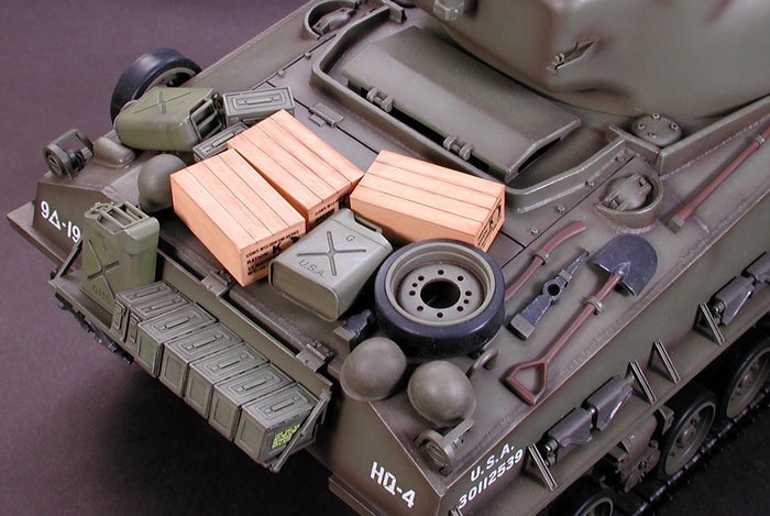 Tamiya 1/16 R/C M4 Sherman 105mm Howitzer Full-Option Kit 56014